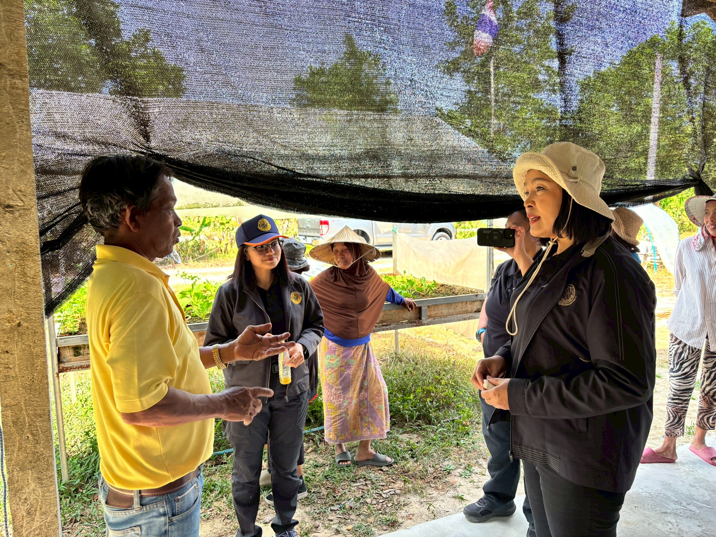 title - ผู้ตรวจราชการ ส.ป.ก. ลงพื้นที่ตรวจราชการ โครงการจัดที่ดินให้ชุมชนตามนโยบายรัฐบาล (คทช.) จังหวัดสงขลา